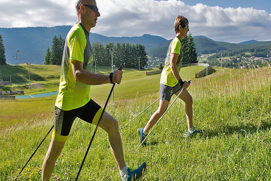 Activitats esportives Càmping Begur senderisme pels voltants