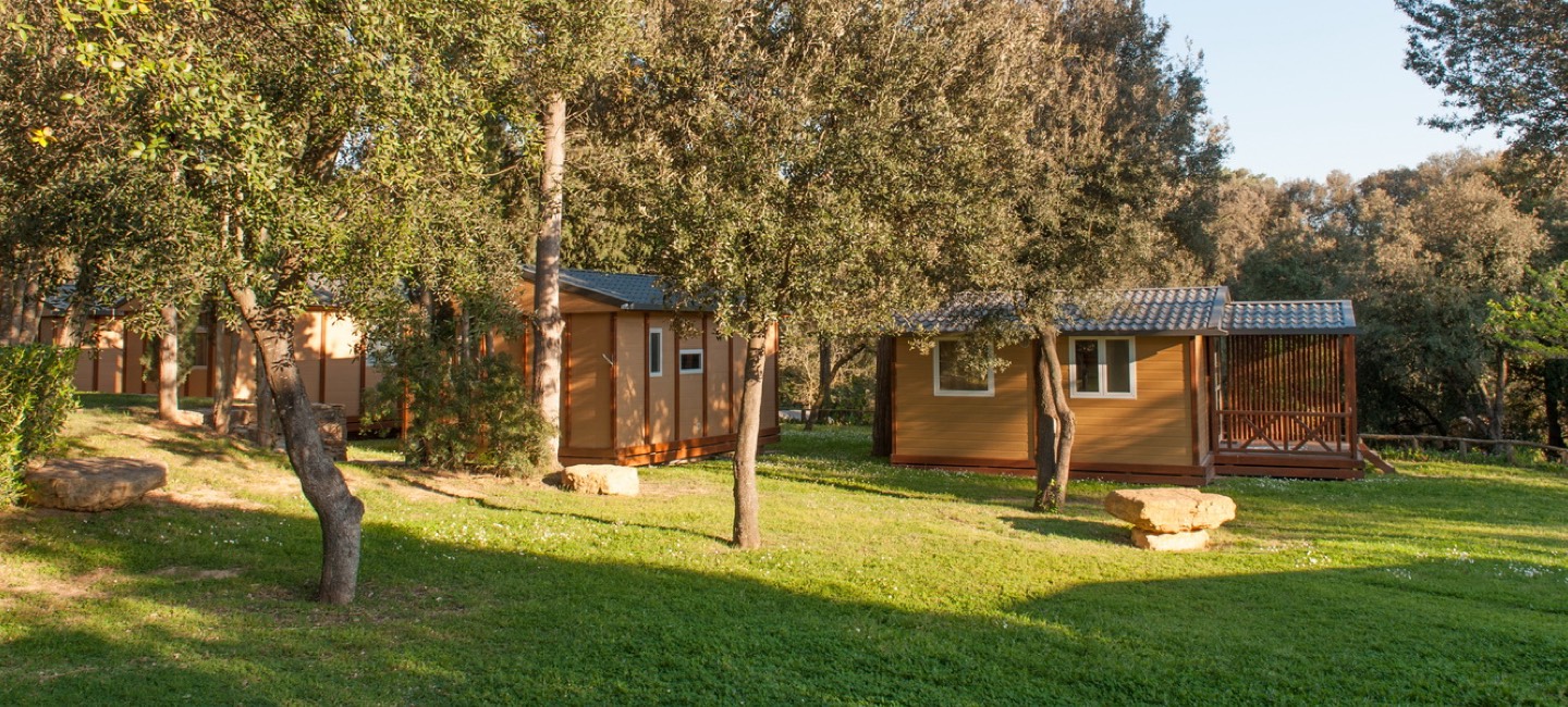 Allotjaments bungalows 4 pax al Càmping Begur