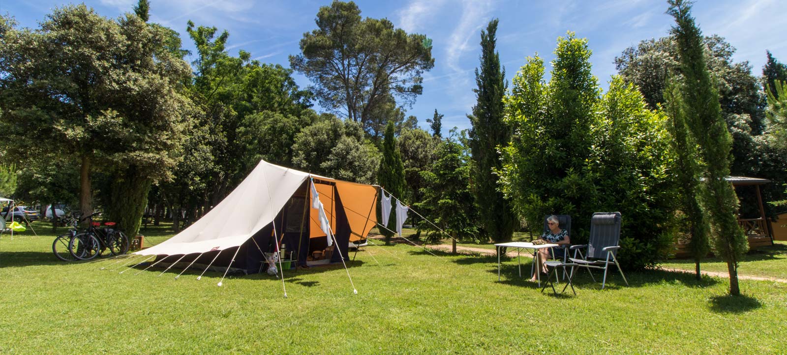 Parcel·la Càmping Begur tenda